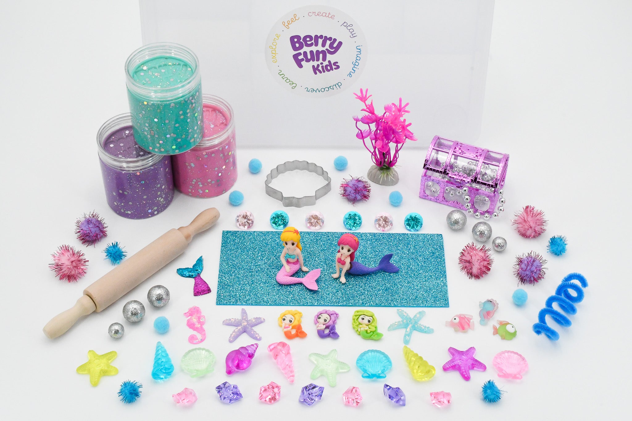  Craft-tastic – I Love Mermaids Kit – Craft Kit Includes 6  Mermaid-Themed Projects : Toys & Games